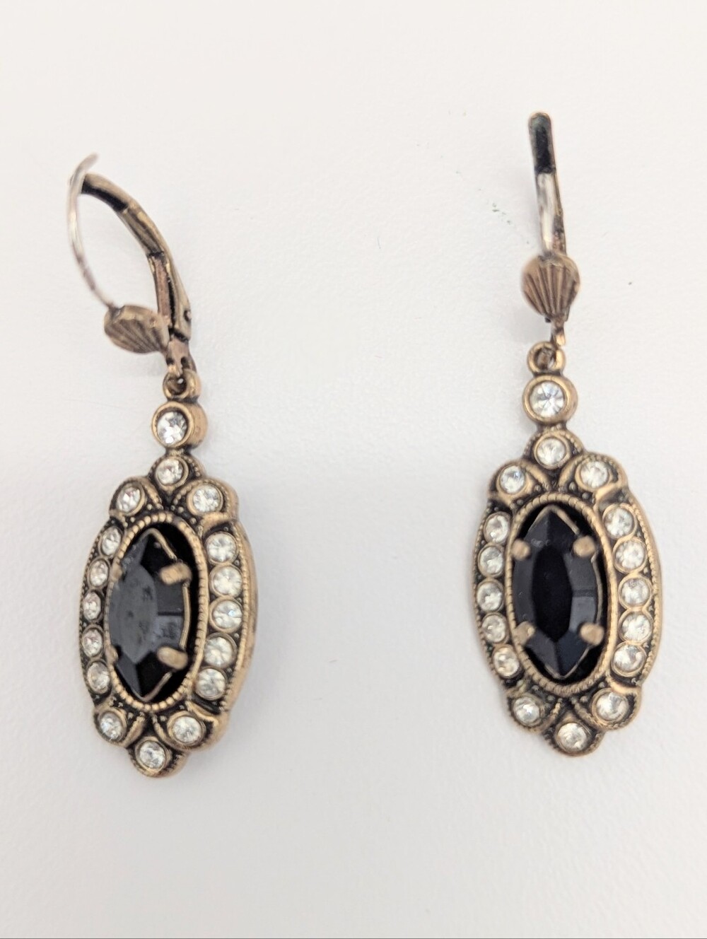 Vintage-Style Lightweight Black & Crystal Stone Drop Dangle Pierced Earrings